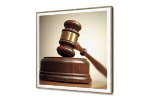 لوحات حائط مودرن مطرقة قاضى خشبية SA89444 كل التابلوهات المودرن, اعمال و شركات, قانون - قضاء - محاماه ابيض - اوف وايت, بنى - بيج صور فوتوغرافية, كلاسيك – نيو كلاسيك, مودرن مكاتب – شركات - اعمال ببرواز, برواز SF9, برواز خشبى, مربع